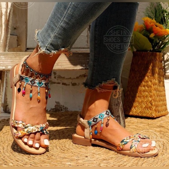 Colorful Beaded Women's Sandals - Picture 4 of 8